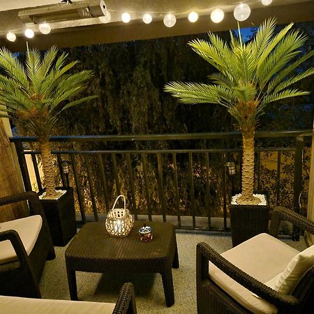 25 Luxury Apartament Бухарест Экстерьер фото